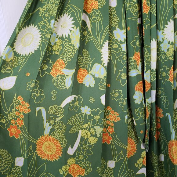 Modcloth Green Floral Retro Pleated Skirt Size S - Picture 5 of 9